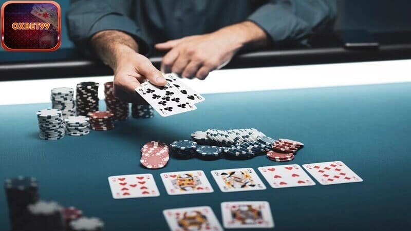 Cách chơi từng vòng đấu Poker 